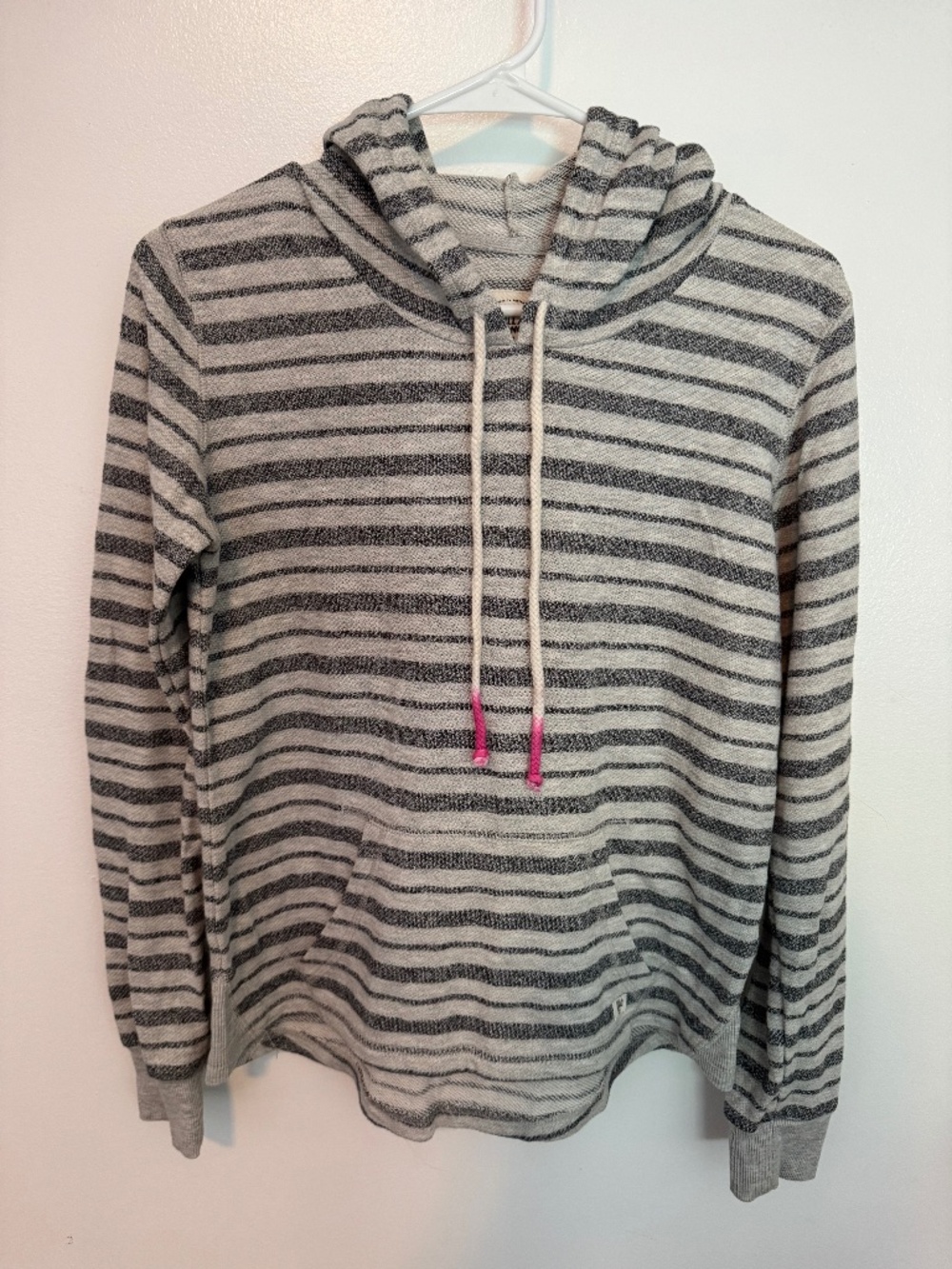 Billabong Women's Gray Stripe Pullover Hoodie Size Small Surf Casual